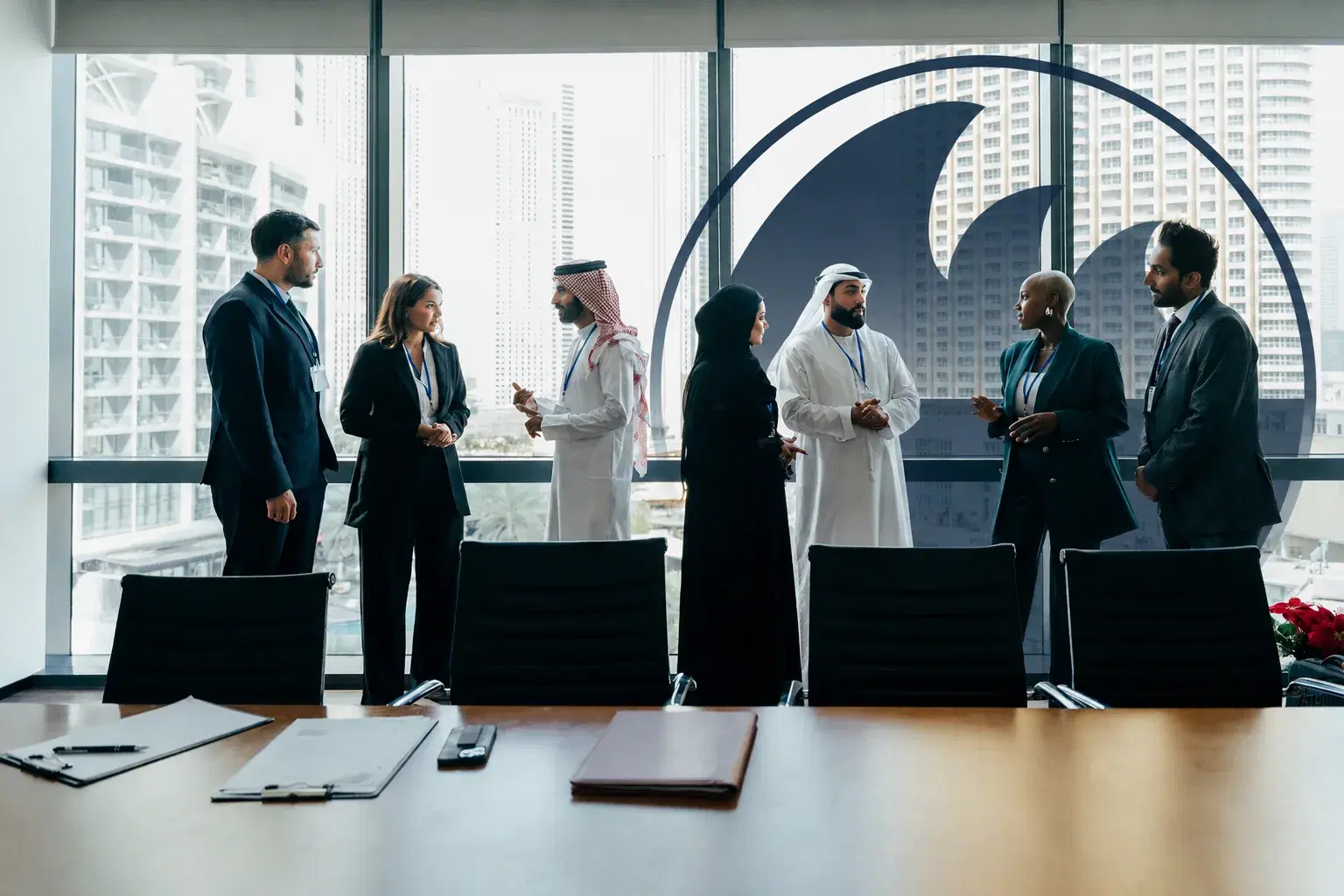 Wave advisors in discussion in Abu Dhabi